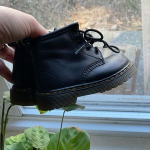 Toddler doc martens